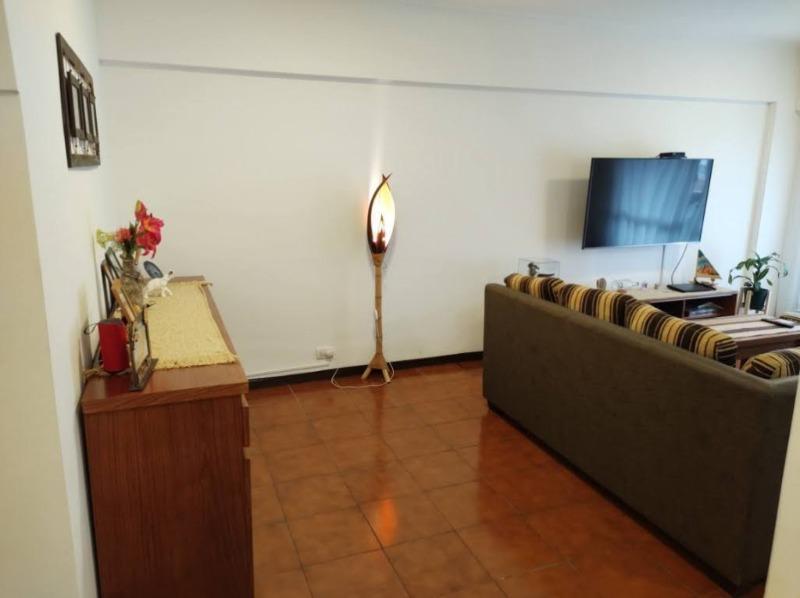 4 AMBIENTES CON DEPENDENCIA Y CON COCHERA