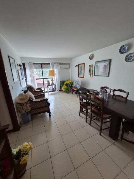 24 Meses Semipiso de 2 Amb a la calle