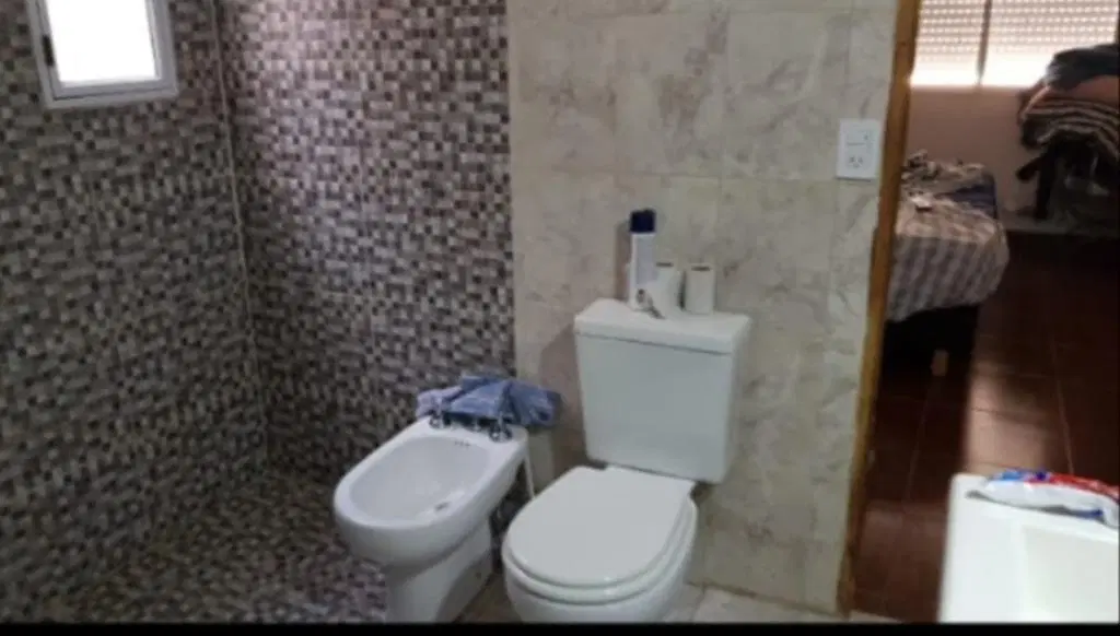 Chalet y 4 departamentos MODERNOS. Batan, Barrio el Morrito 3