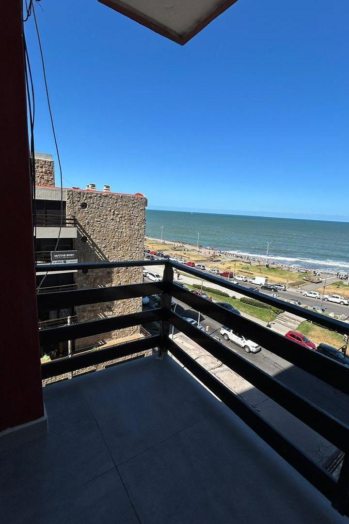 Foto de 2 Amb a la calle reciclados con vista al mar, imagen 3