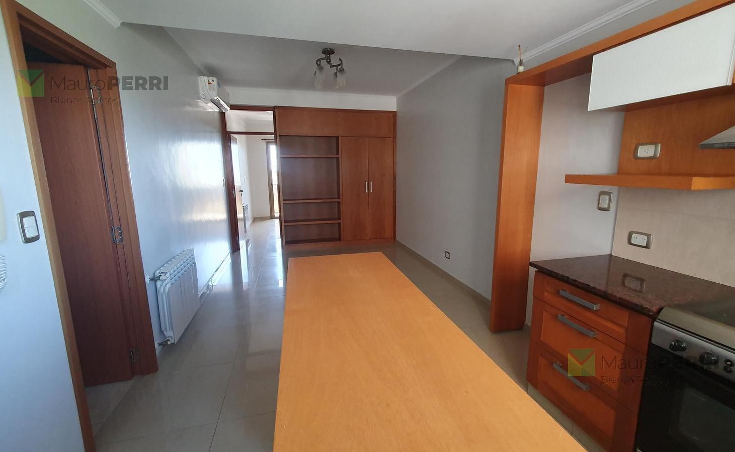 Departamento en 40 e/ 4 y 5 (piso 5)