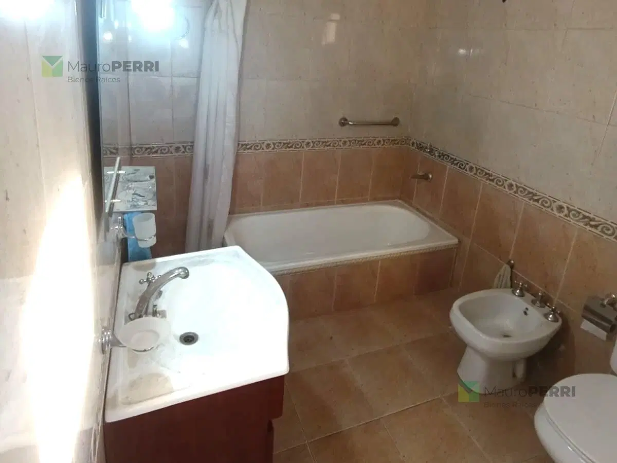 Quinta en 8 e/ 650 y 651 Sicardi 3