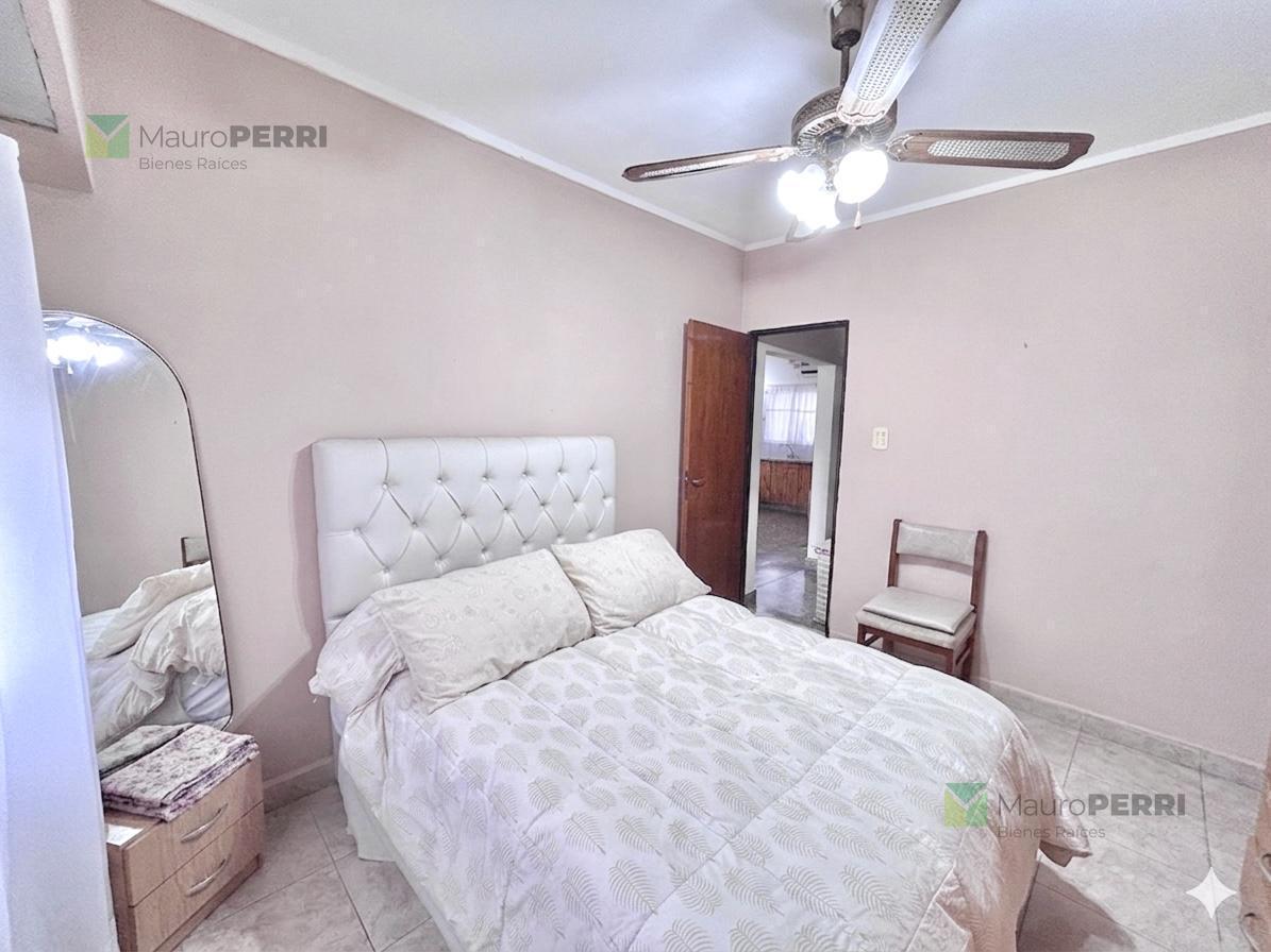 Foto de 2 casas en bloque 10 e/ 79 y 80, imagen 3