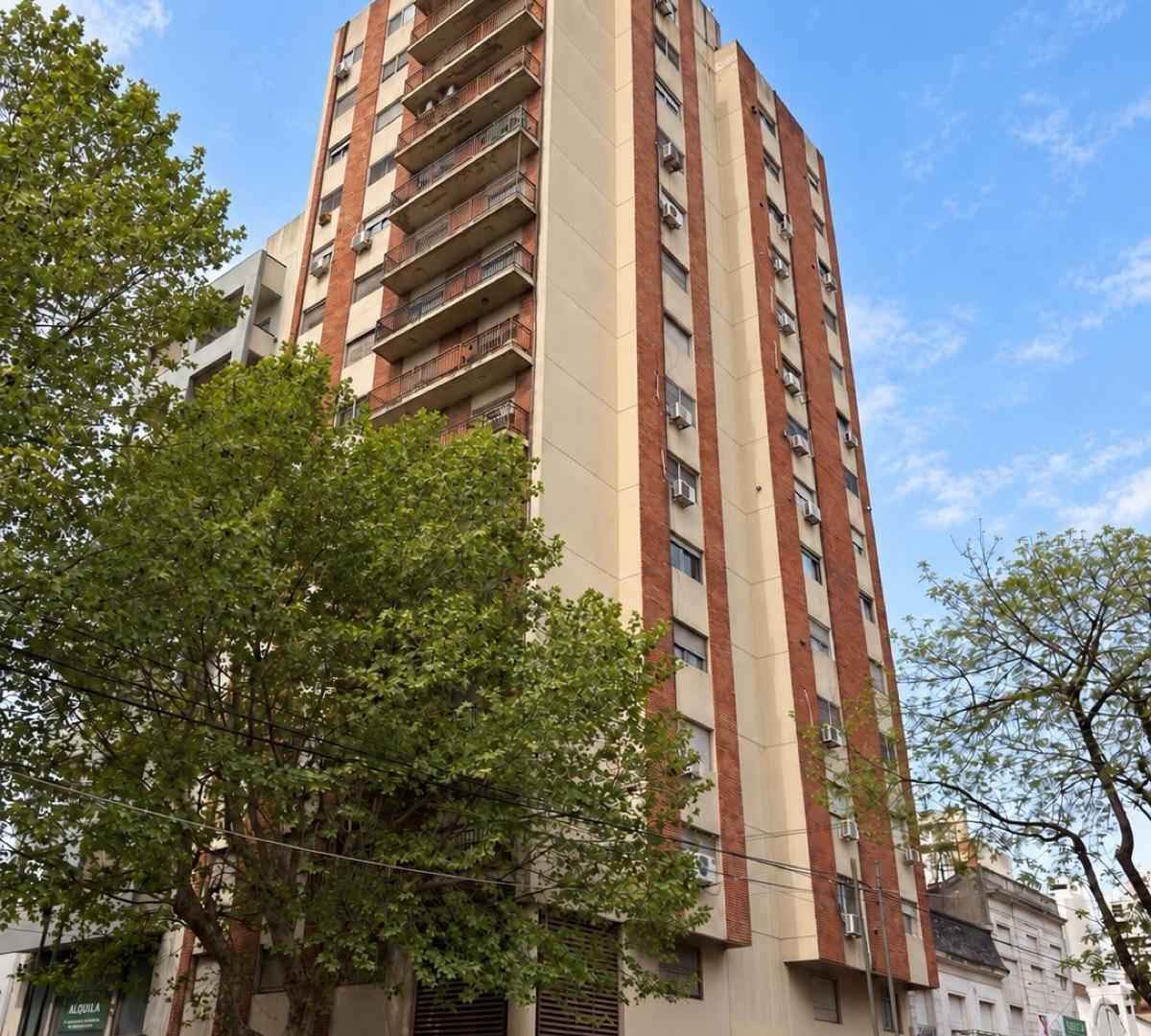 Foto de Departamento en Venta en La Plata | 3 Dormitorios | Cochera, imagen 2