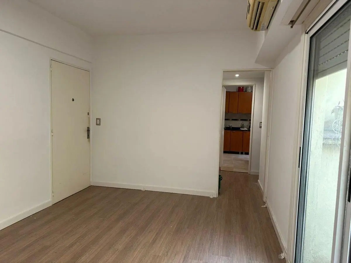 VENTA 2 AMB CON PATIO Y LAVADERO CHACARITA 3