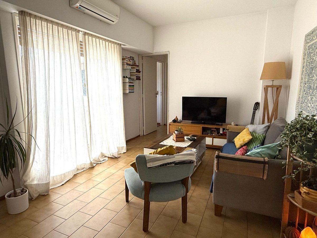 VENTA DEPARTAMENTO 2 AMBIENTES V.CRESPO LUMINOSO