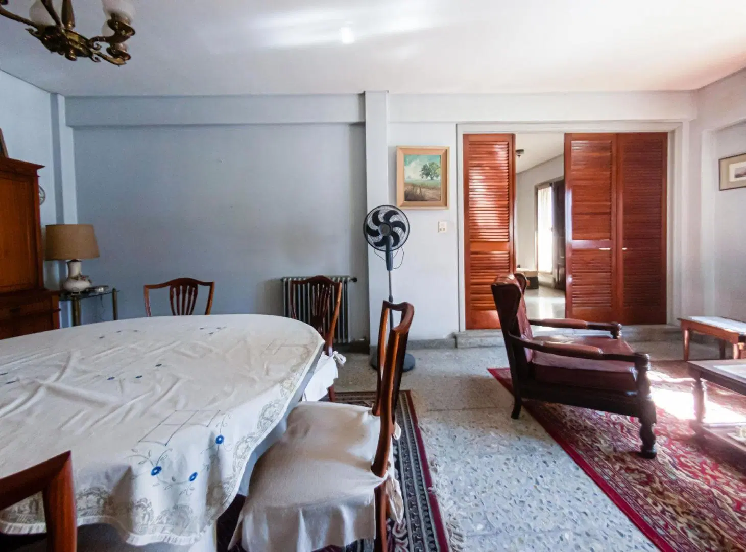 CASA 5 AMB VENTA SAENZ PEÑA CON GARAGE Y PARQUE 4