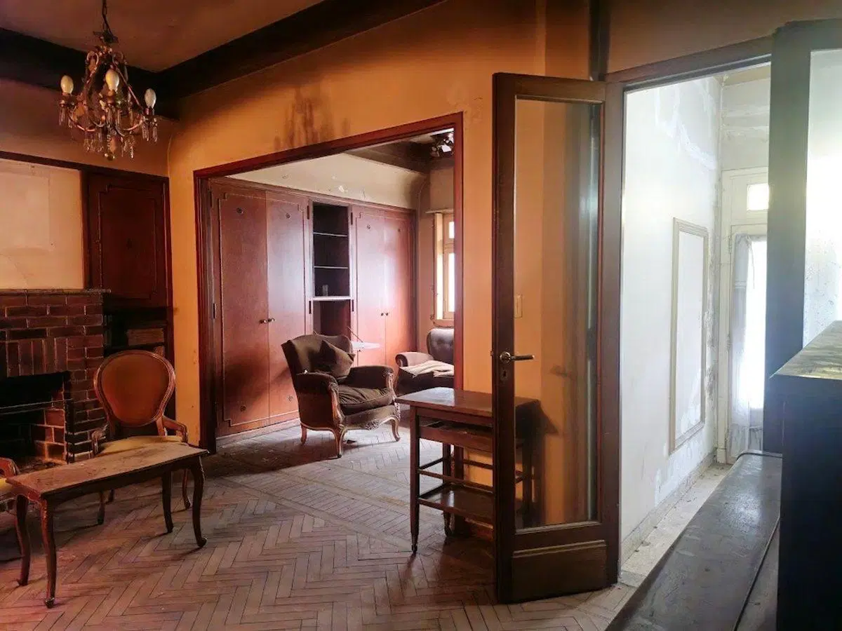 VENTA casa a refaccionar TRES ARROYOS 2800 5