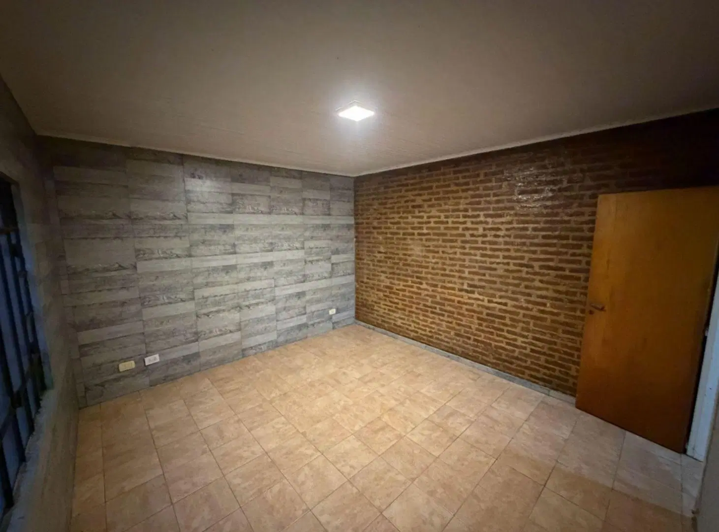 Dos Locales y 7 PH - Venta en block 5