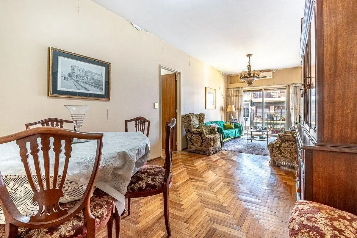 VENTA DEPTO 4 AMB BALCON COCHERA  BAULERA BELGRANO 8