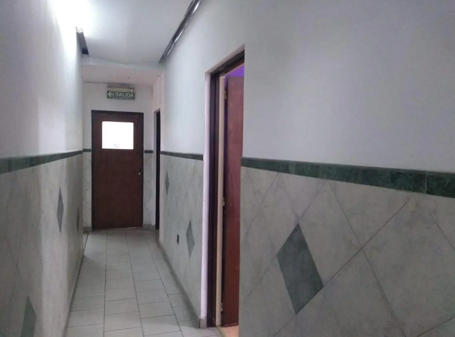 Oficina en Alquiler Morón 5