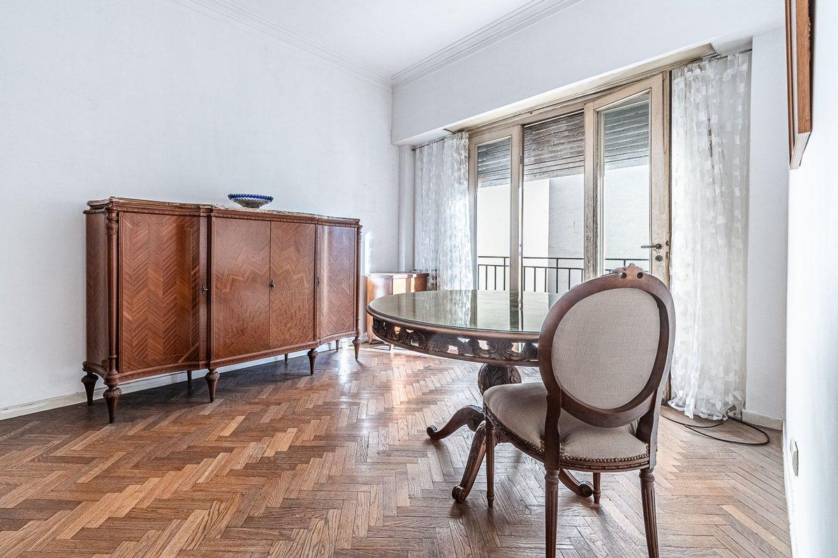 VENTA DEPTO 3 AMBIENTES CON BALCON FLORES