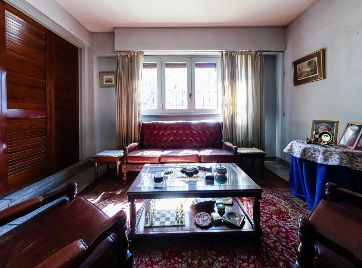 CASA 5 AMB VENTA SAENZ PEÑA CON GARAGE Y PARQUE 4