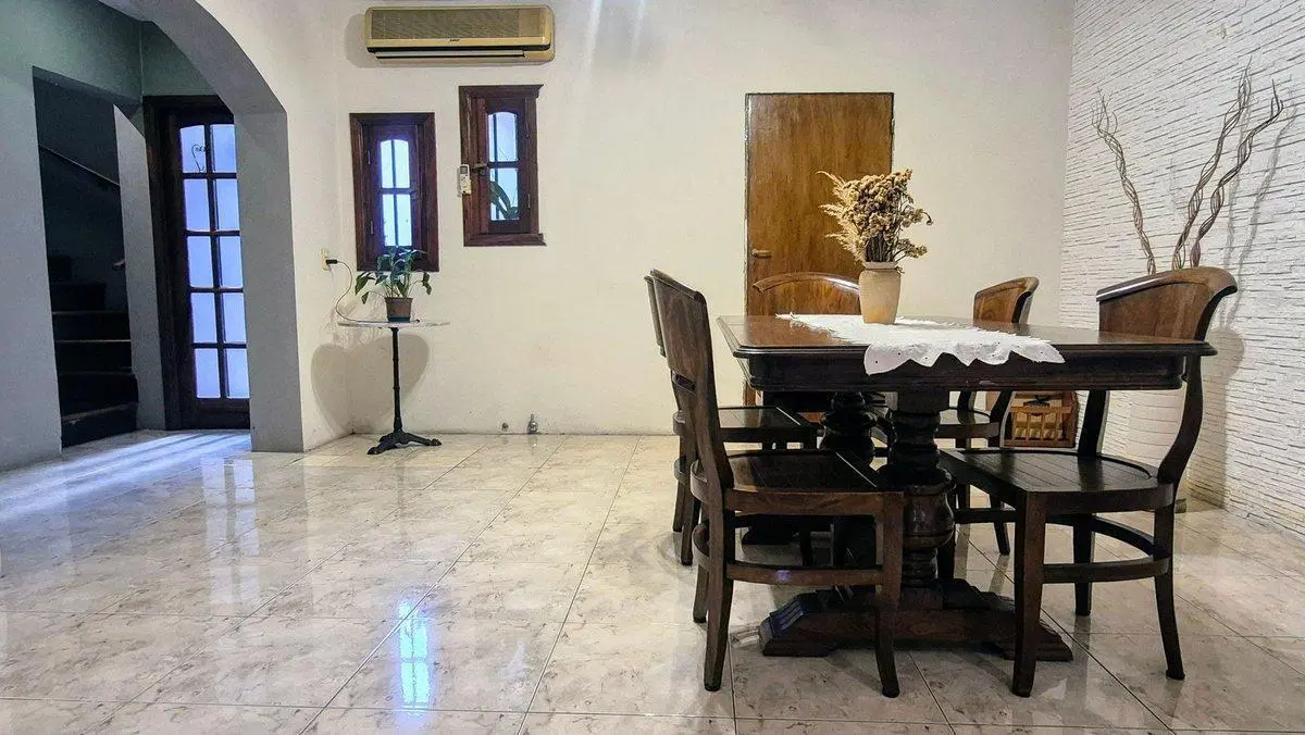 CASA 4 AMBIENTES VENTA VILLA PUEYRREDON 5