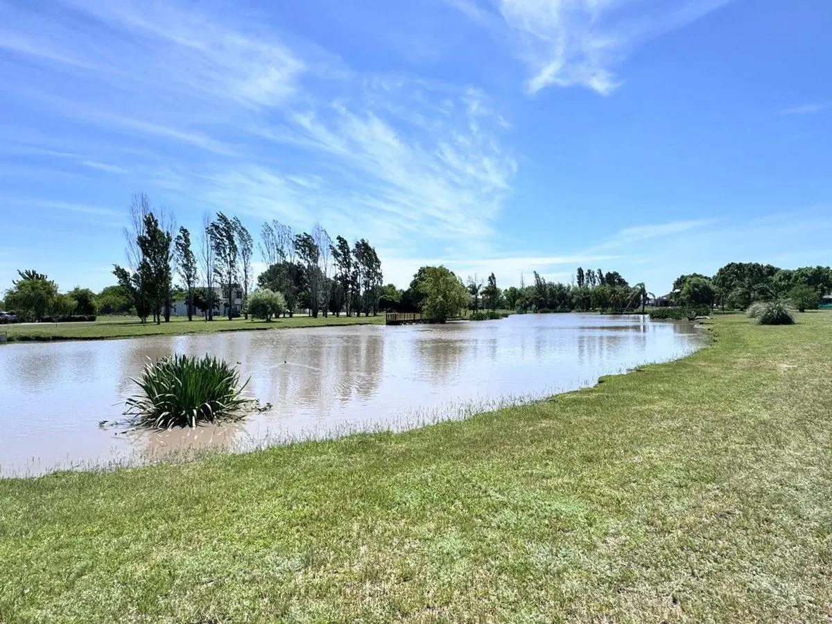 VENTA LOTE LA MAGDALENA BARRIO PRIVADO CANNING 3