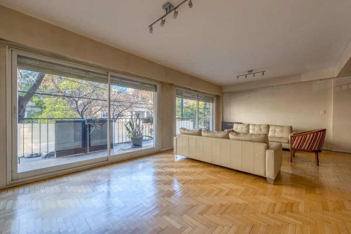 DEPTO 4 AMB VENTA BELGRANO BALCON COCHERA DEPENDEN 4