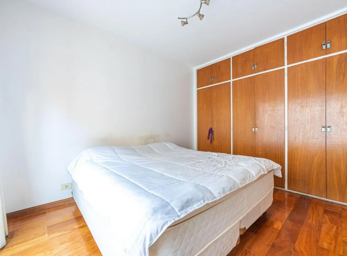 VENTA DEPTO 2 AMBIENTES MUY LUMINOSO BELGRANO 4