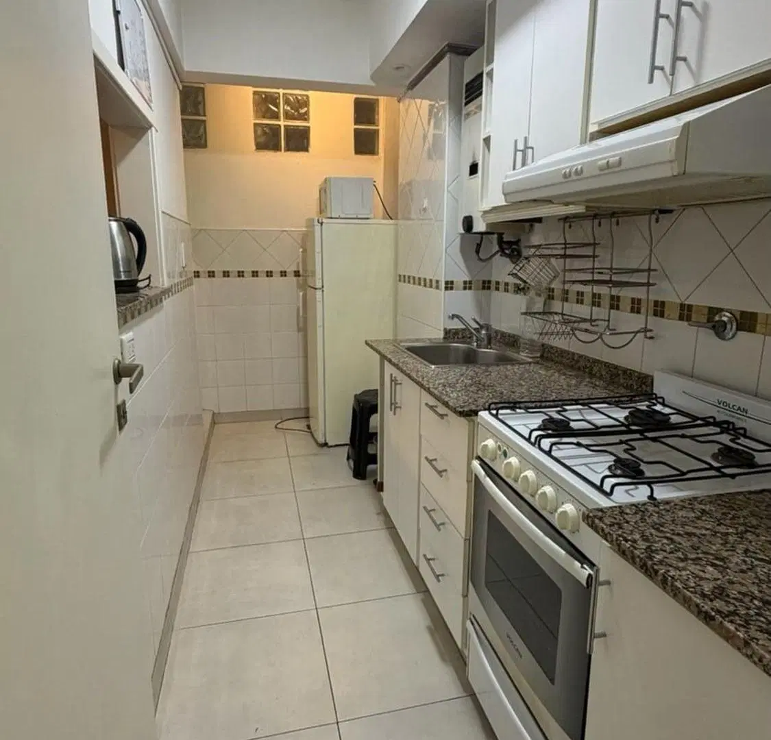 VENTA DEPARTAMENTO 2 AMBIENTES BALVANERA 5