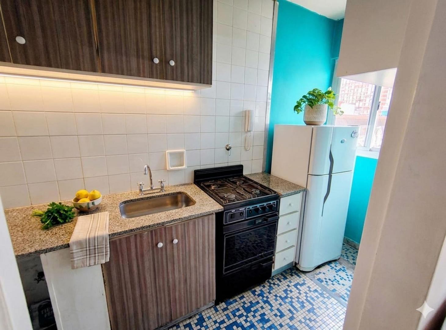 Foto de VENTA Depto 2Amb muy luminoso Balvanera, imagen 3