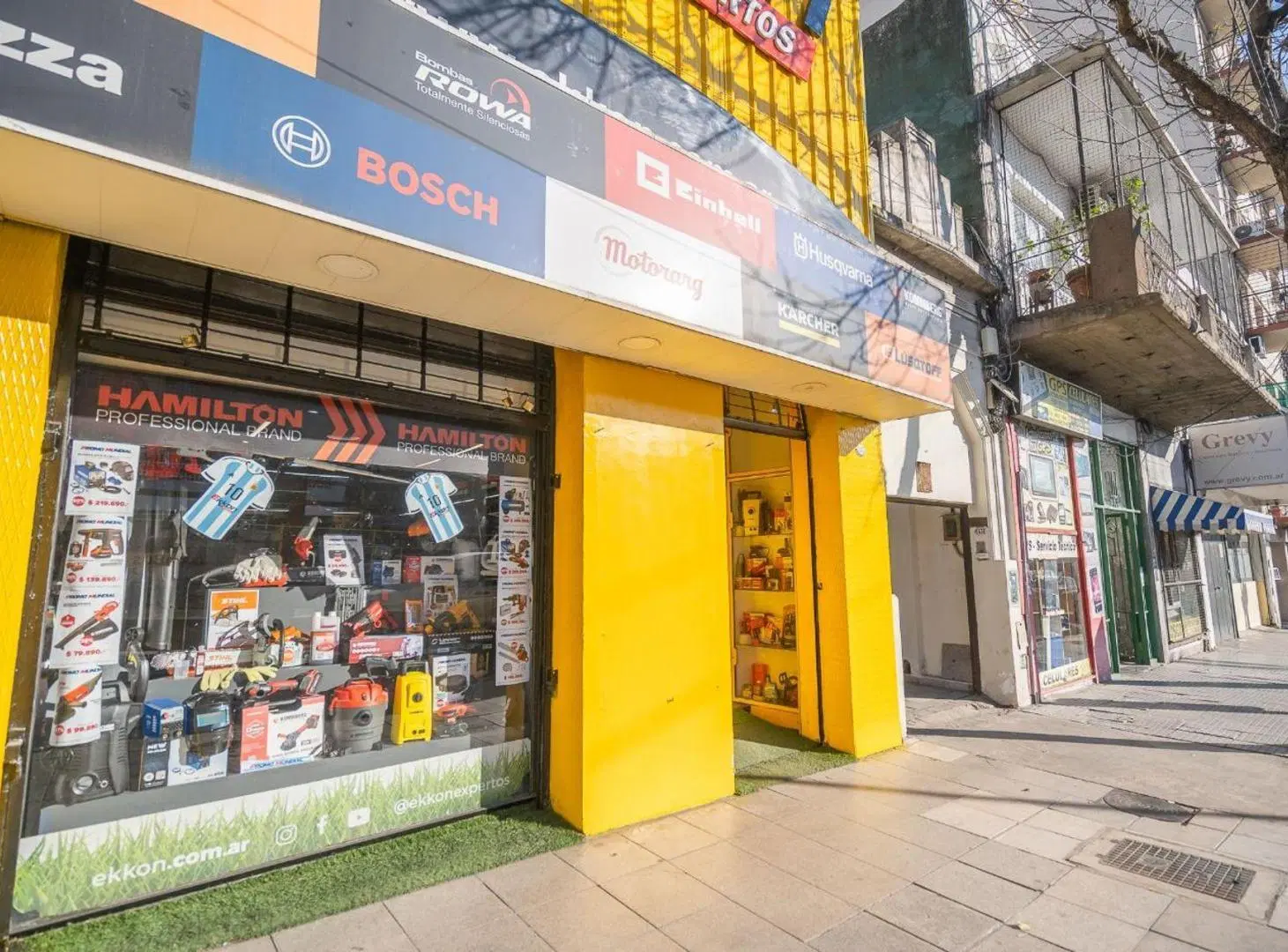 VENTA DEPOSITO GALPON OFICINAS EN PARQUE CHACABUCO 4