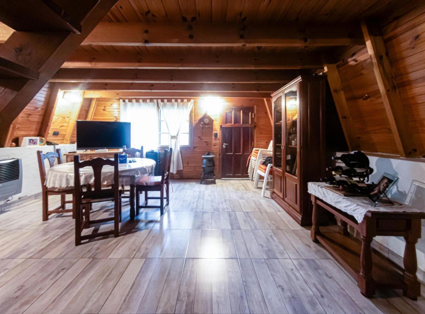 Foto de VENTA CASA 4 AMBIENTES EN GUERNICA, imagen 4