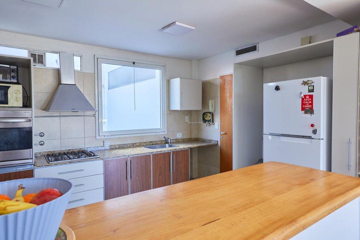 Foto de VENTA DEPTO 4 AMB SAAVEDRA BALCÓN COCHERA Y PILETA, imagen 1
