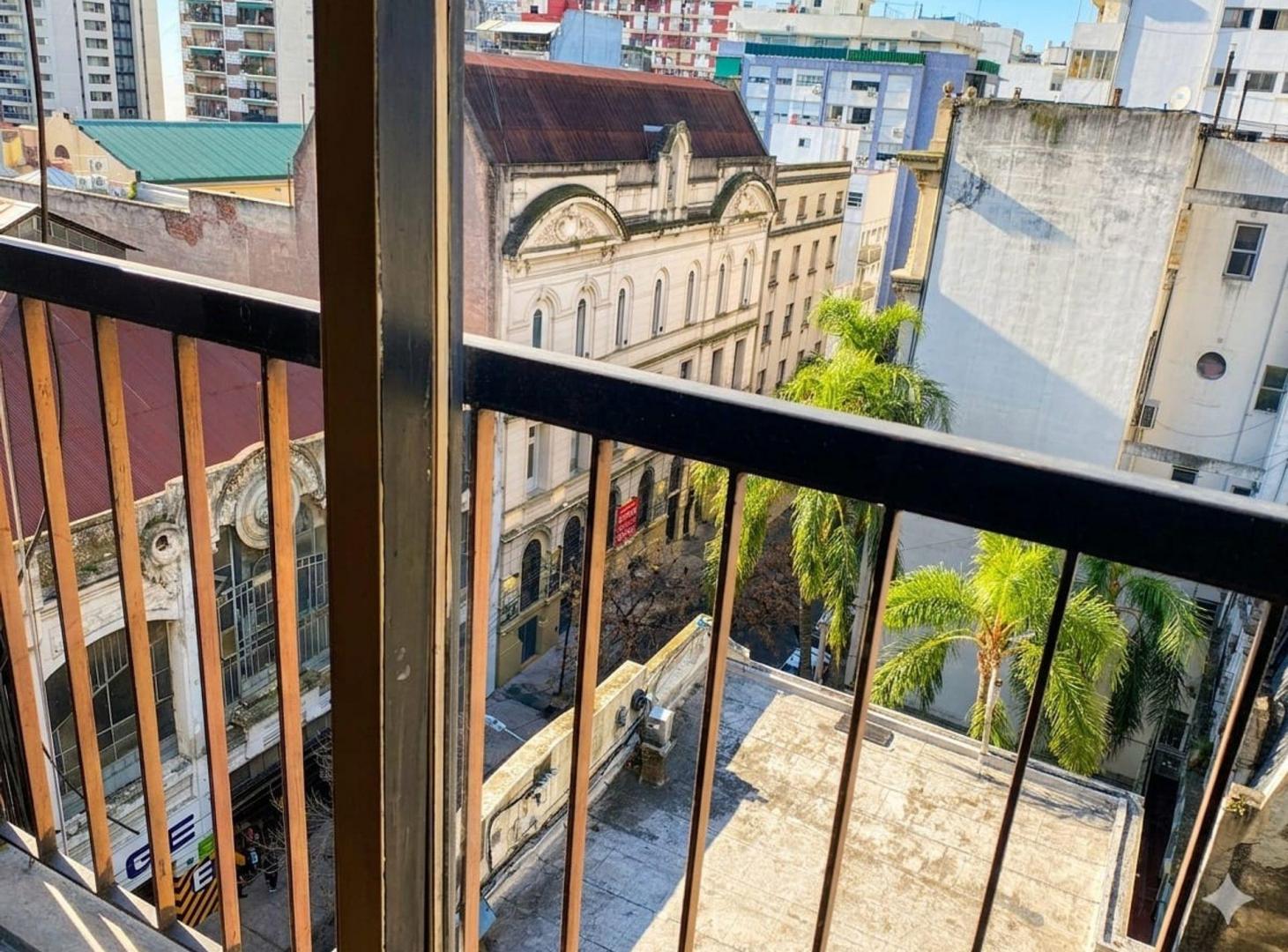 Foto de VENTA Depto 2Amb muy luminoso Balvanera, imagen 3