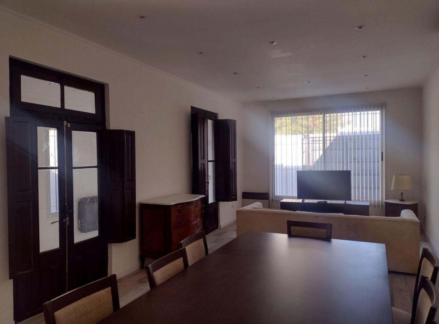 Foto de Venta casa en Mercedes Renovada Impecable, imagen 4