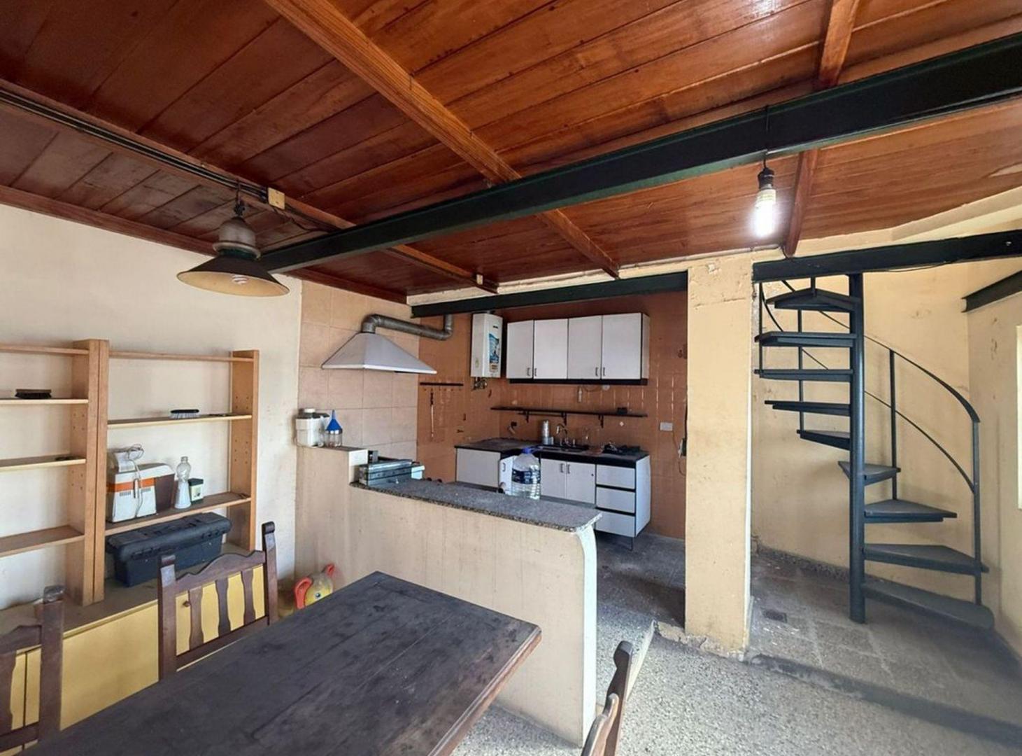 Foto de VENTA PH 4 AMBIENTES FLORESTA, imagen 1