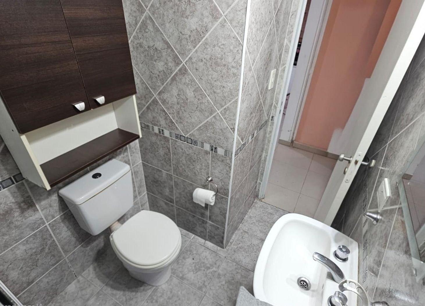 Foto de VENTA PH 3 AMBIENTES CON JARDIN, imagen 2