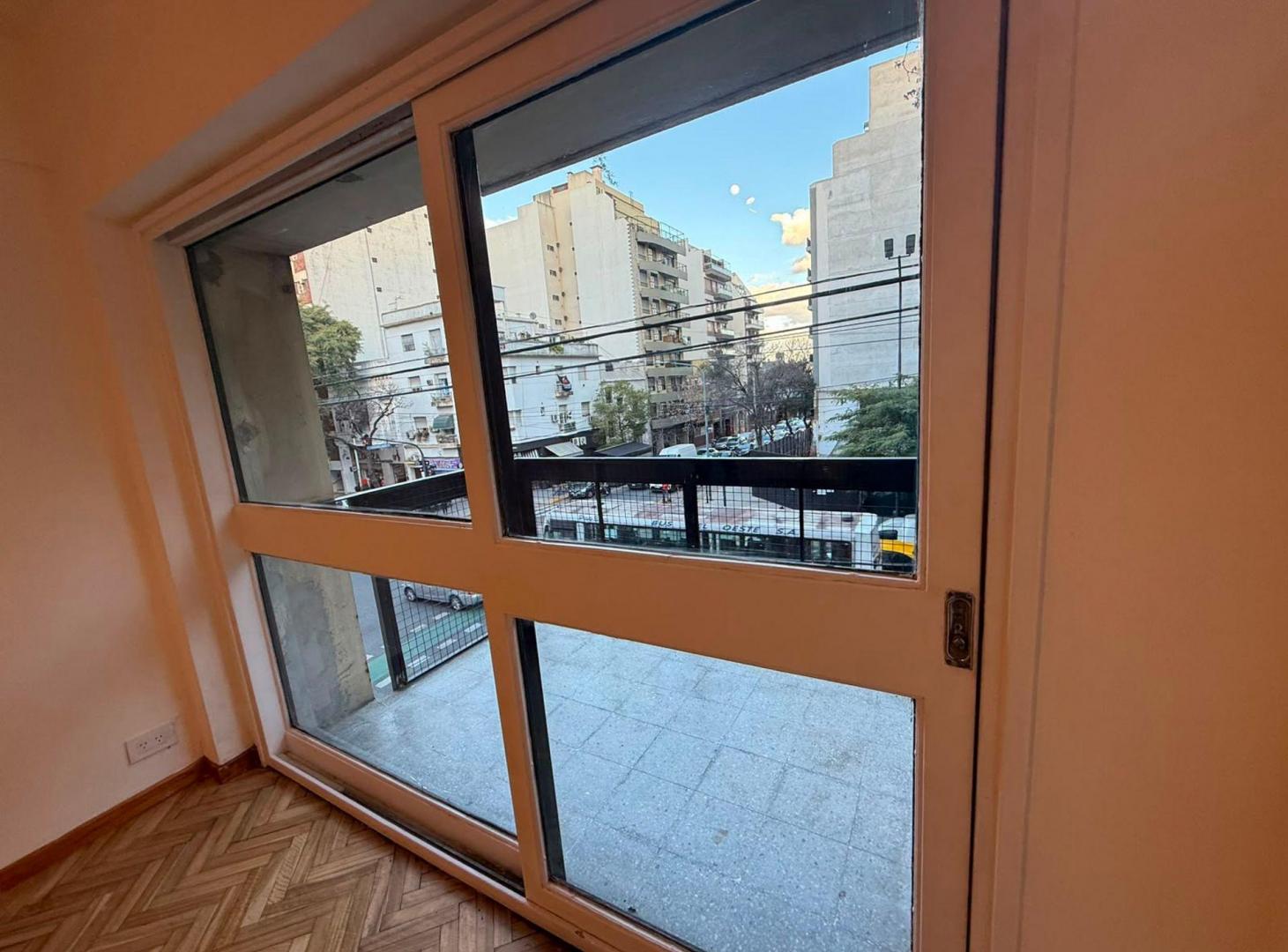 Foto de VENTA 3 AMB CABALLITO RECICLADO A NUEVO CON BALCÓN, imagen 2