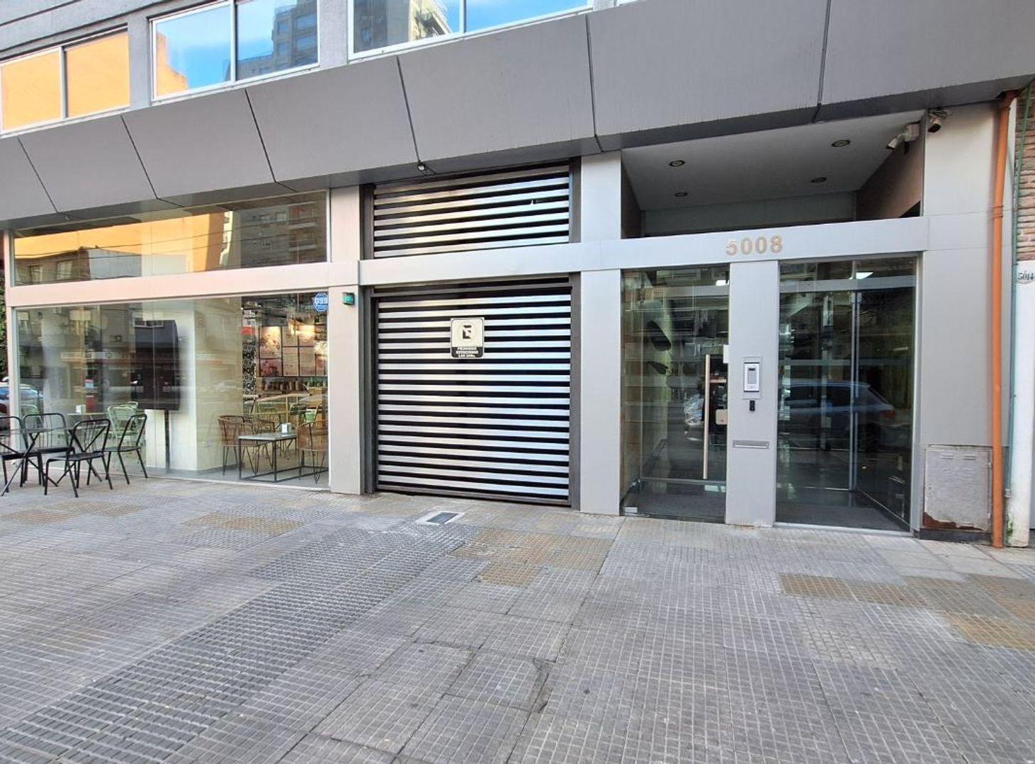 Foto de COCHERA CUBIERTA EN VENTA EDIFICIO VILLA URQUIZA, imagen 2
