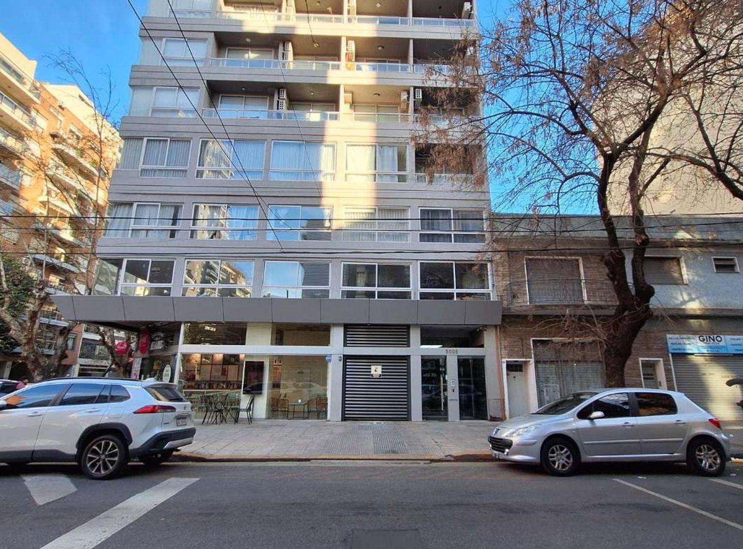 Foto de COCHERA CUBIERTA EN VENTA EDIFICIO VILLA URQUIZA, imagen 3
