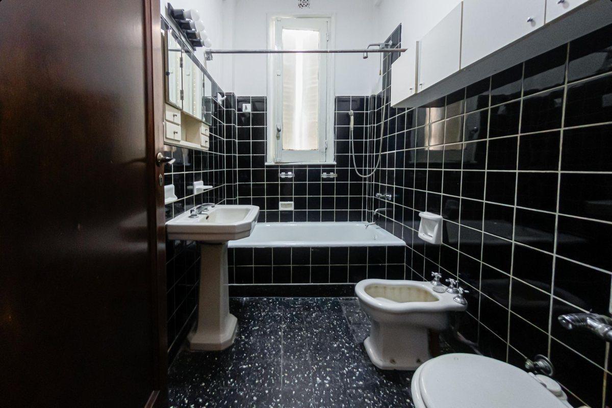 Foto de VENTA DEPTO 3 AMBIENTES BALVANERA CON RENTA, imagen 5