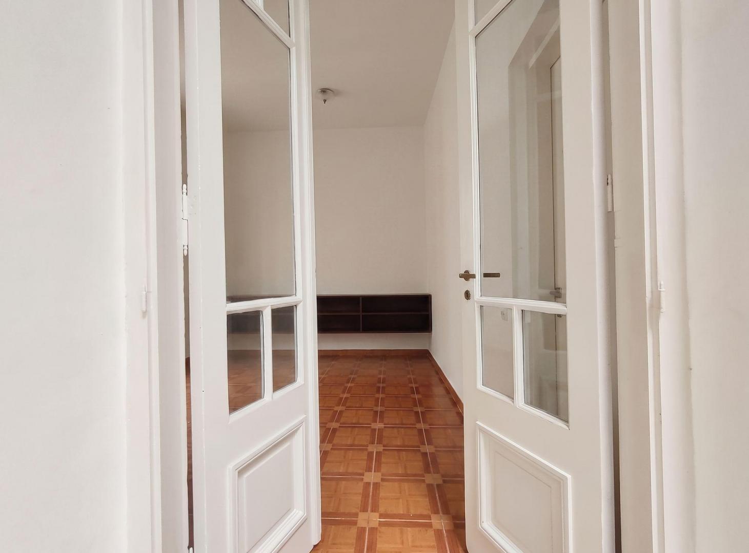 Foto de VENTA PH 2 AMB RECICLADO SIN EXPENSAS COLEGIALES, imagen 2