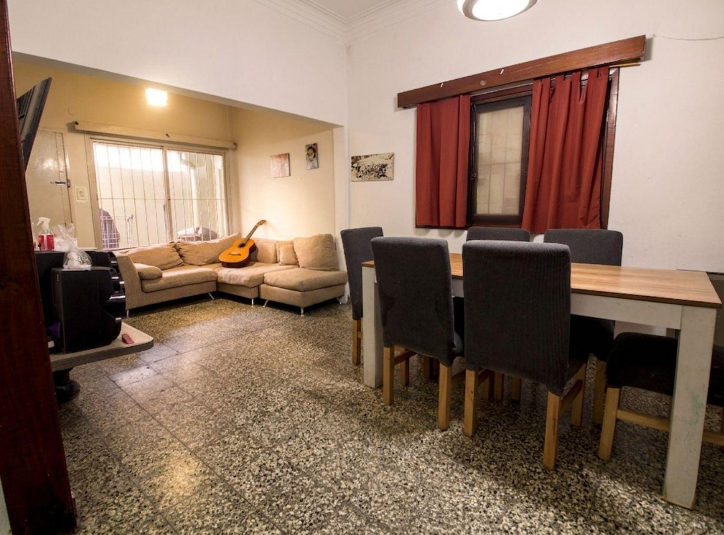 Foto de VENTA PH 3 AMB SIN EXPENSAS QUILMES NUEVO VALOR, imagen 1