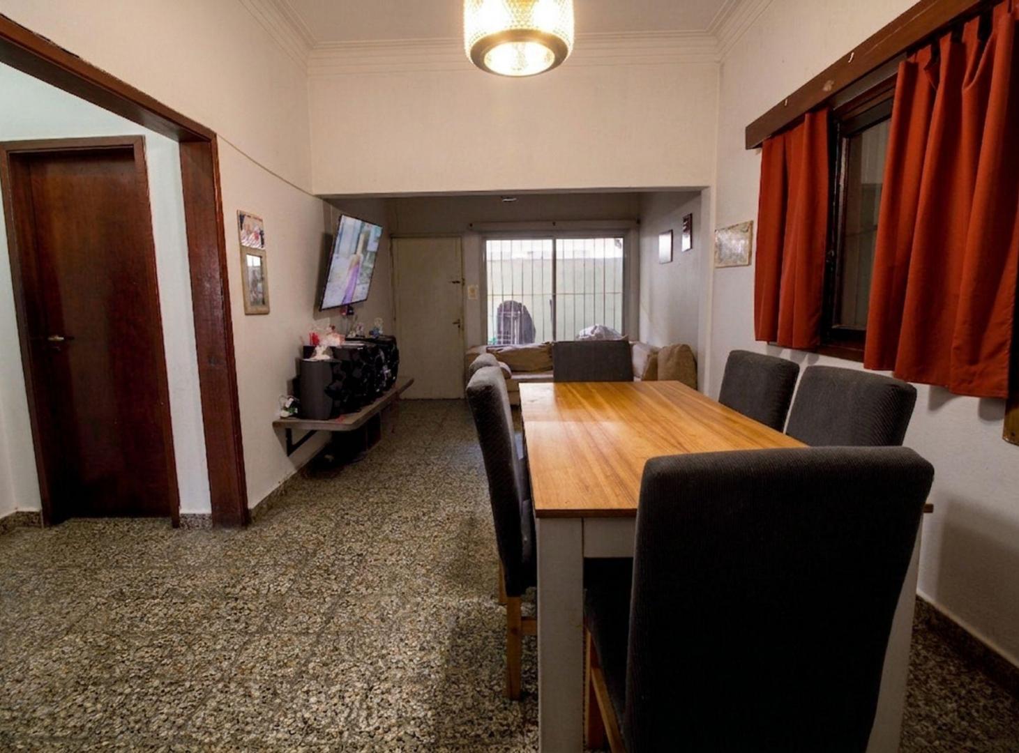 Foto de VENTA PH 3 AMB SIN EXPENSAS QUILMES NUEVO VALOR, imagen 5