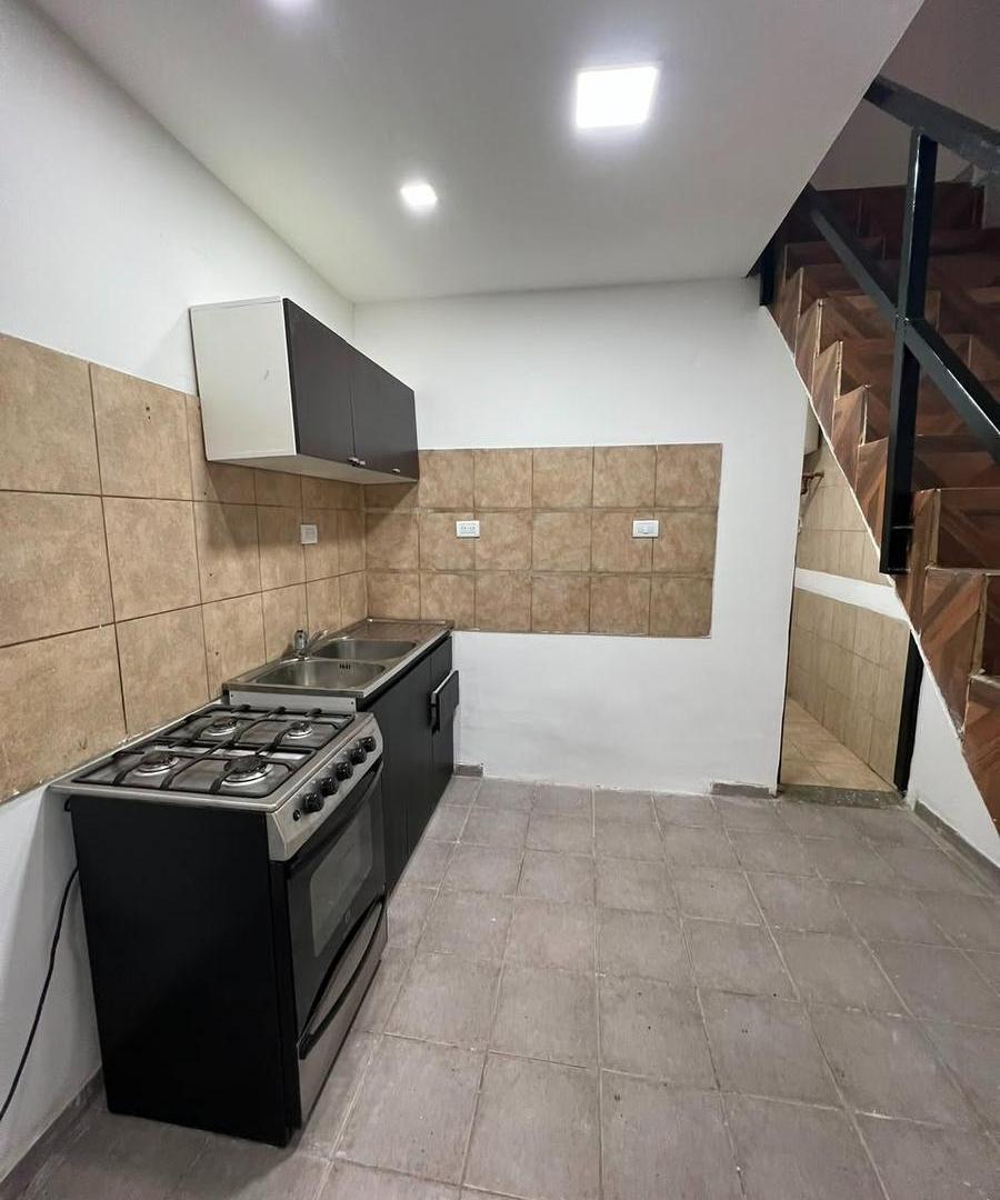 Foto de DEPARTAMENTO 1 DORMITORIO calle Picunches esq. Río Aguapey, imagen 1