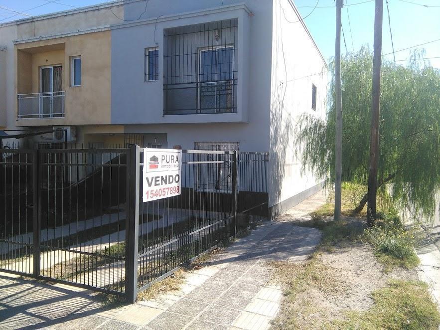 Foto de DUPLEX 3 DORMITORIOS DUPLEX 3 DORMITORIOS FACUNDO QUIROGA al 100, imagen 1