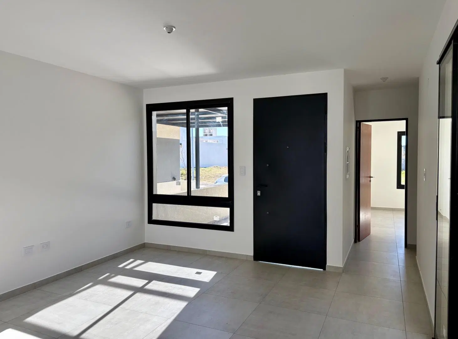 Dupelx Docta 2 Dormitorio y 2 Baños Completos 3
