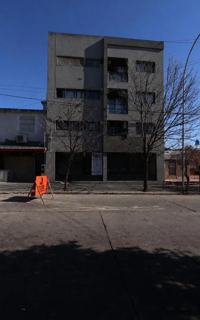Duplex 1 dormitorio!!!Alto Alberdi!! 5