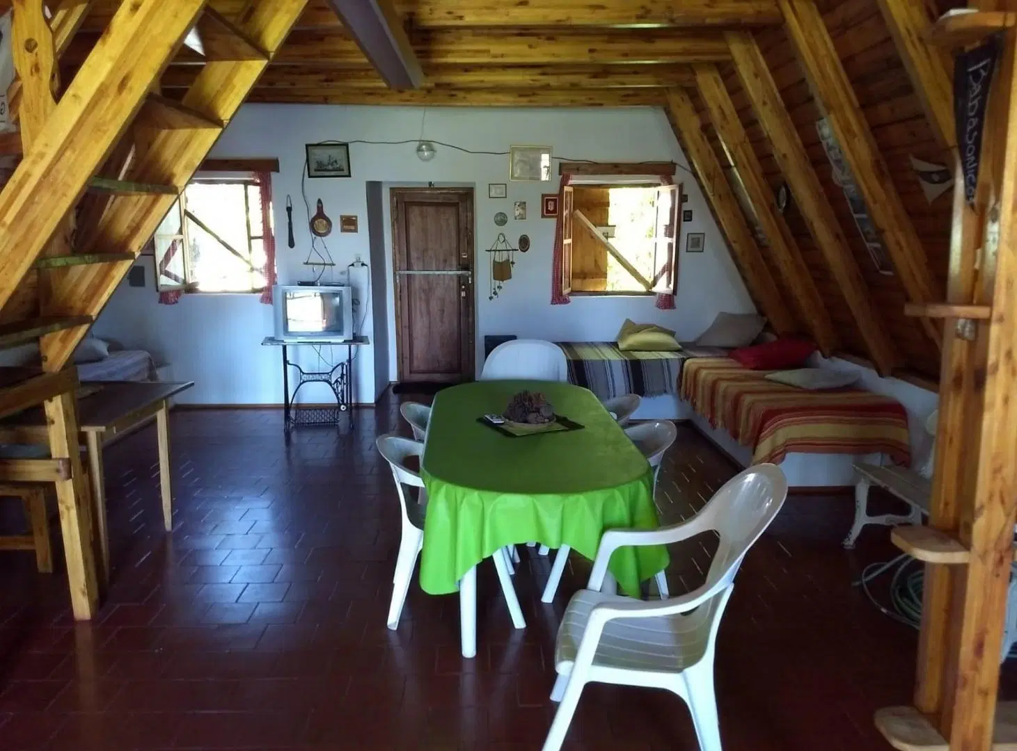 Casa San Antonio de Arredondo!! a 150 metros aprox del rio!! 5