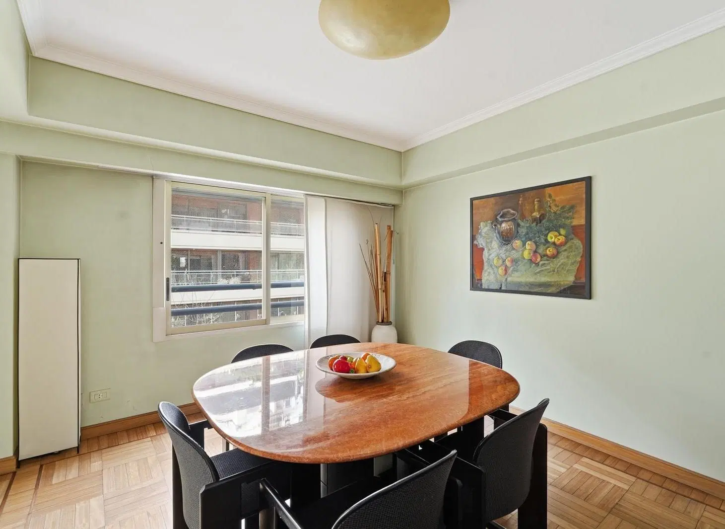 Departamento de 4 ambientes con dependencia y cochera con amenities en venta en Palermo Chico 5