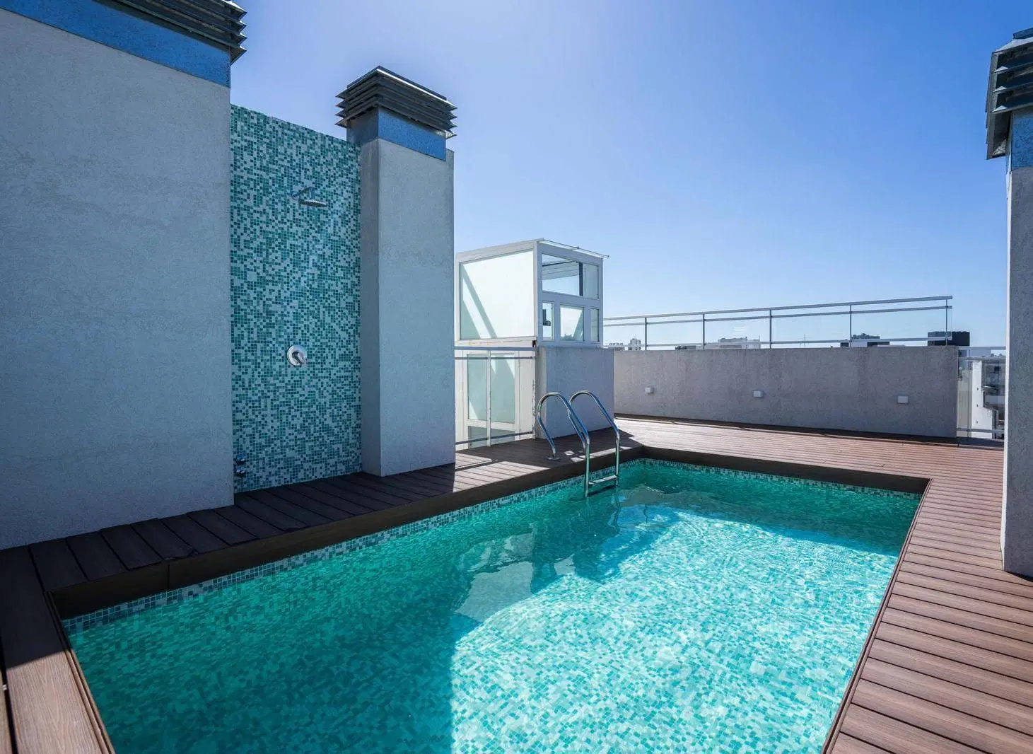 Dos ambientes con balcón y amenities en alquiler temporario en Caballito 4