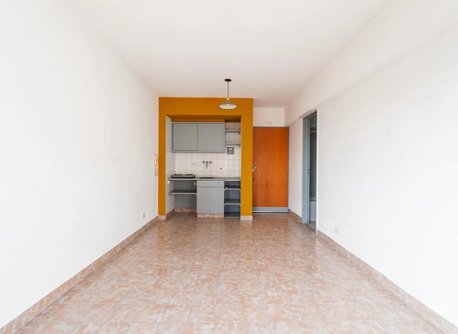 Departamento monoambiente en venta con mucha luminosidad 8