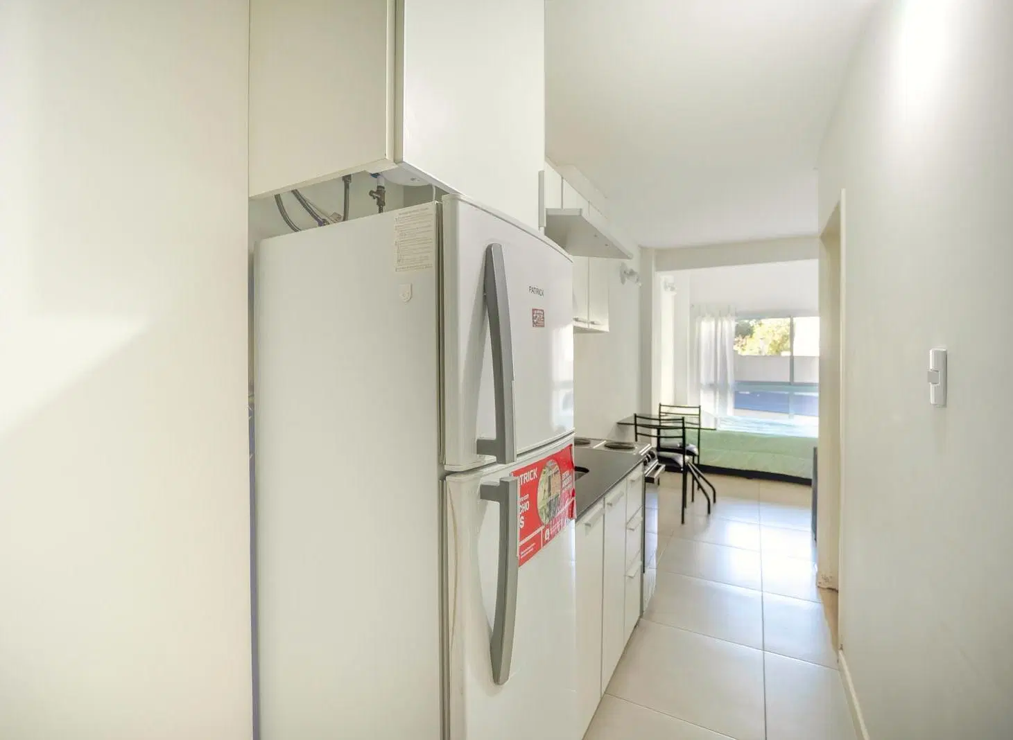 Monoambiente amoblado con amenities en alquiler temporario en Almagro 5