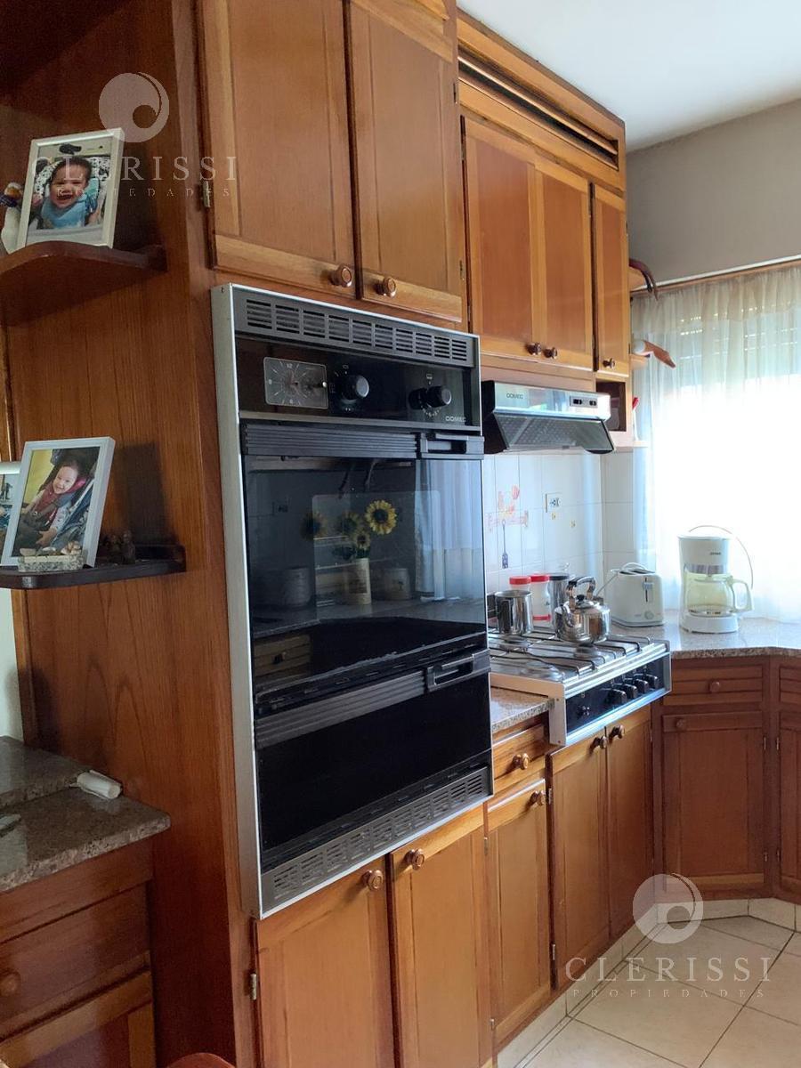 Venta de Casa 3 Dorm. B° Manzanar - Cipolletti 4