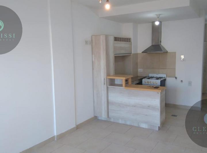 ALQUILER Monoambiente Puerto Belgrano 300 2