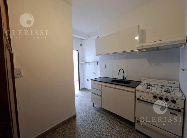 Alquiler depto 2 dorm. c/patio amplio - Cipolletti Centro 1