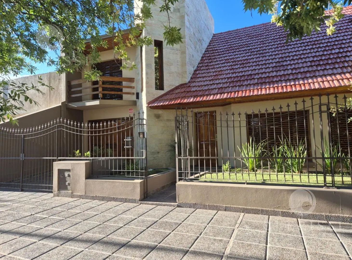 Venta de Casa 3 Dorm. Apta Crédito Hipotecario. B° Flamingo - Cipolletti 5